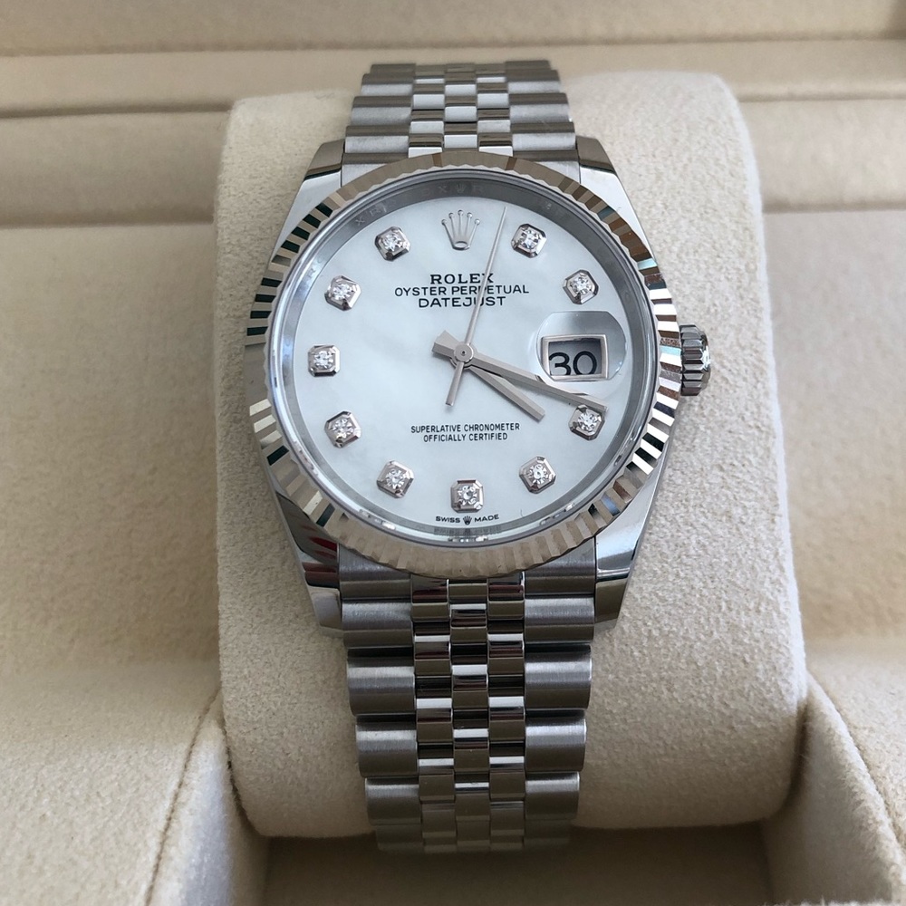 Rolex Datejust Watch - Picture 5 of 9